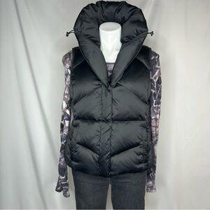Ann Taylor Black Down Puffer Vest with Elegant Oversized Collar, Medium Petite